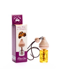 ON THE CAR ENTRE UVAS Y...